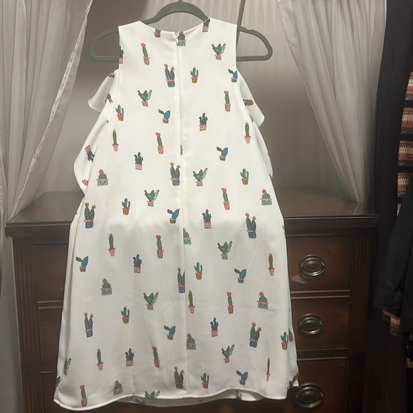 NWT Do+Be Women's Size 6 White Cactus Pattern Ruffle Sleeve Dress - Picture 12 of 14